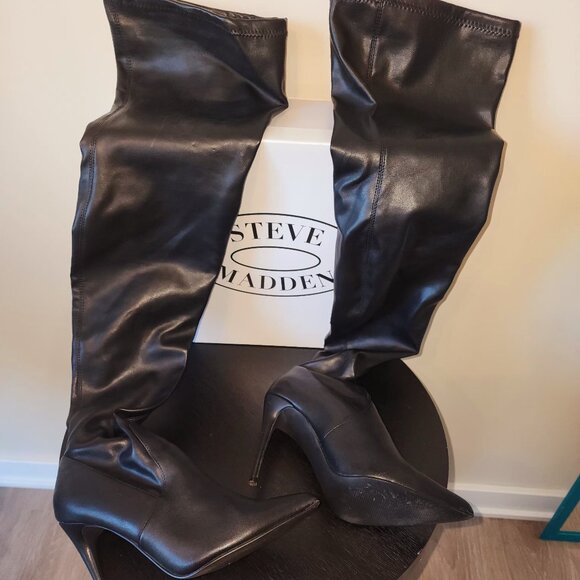 Size 9 Steve Madden Dominique Black Paris thigh high boot - Picture 1 of 5
